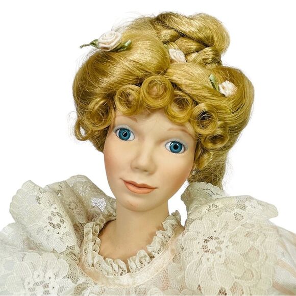 Gorham Victoria's Jubilee Mrs. M & Daughter Porcelain Doll Duo - Picture 3 of 10